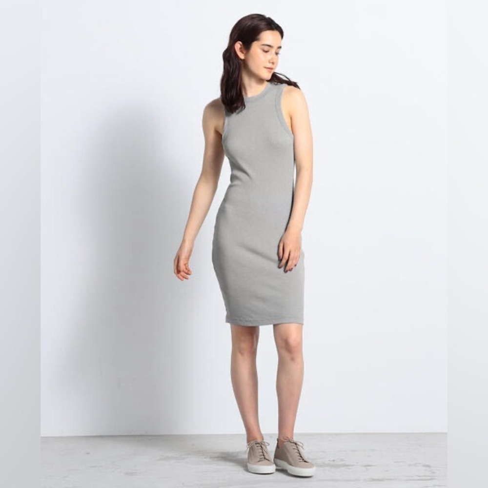 JAMES PERSE Ribbed Tank Dress
Salt Pigment (106)